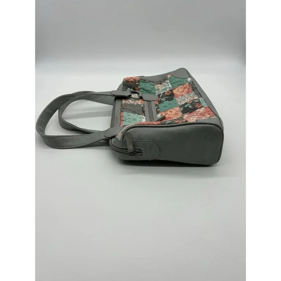 Tess Barrel Shape Handbag in Mint/Mellon/Grey Quilted Patchwork - Picture 5 of 10